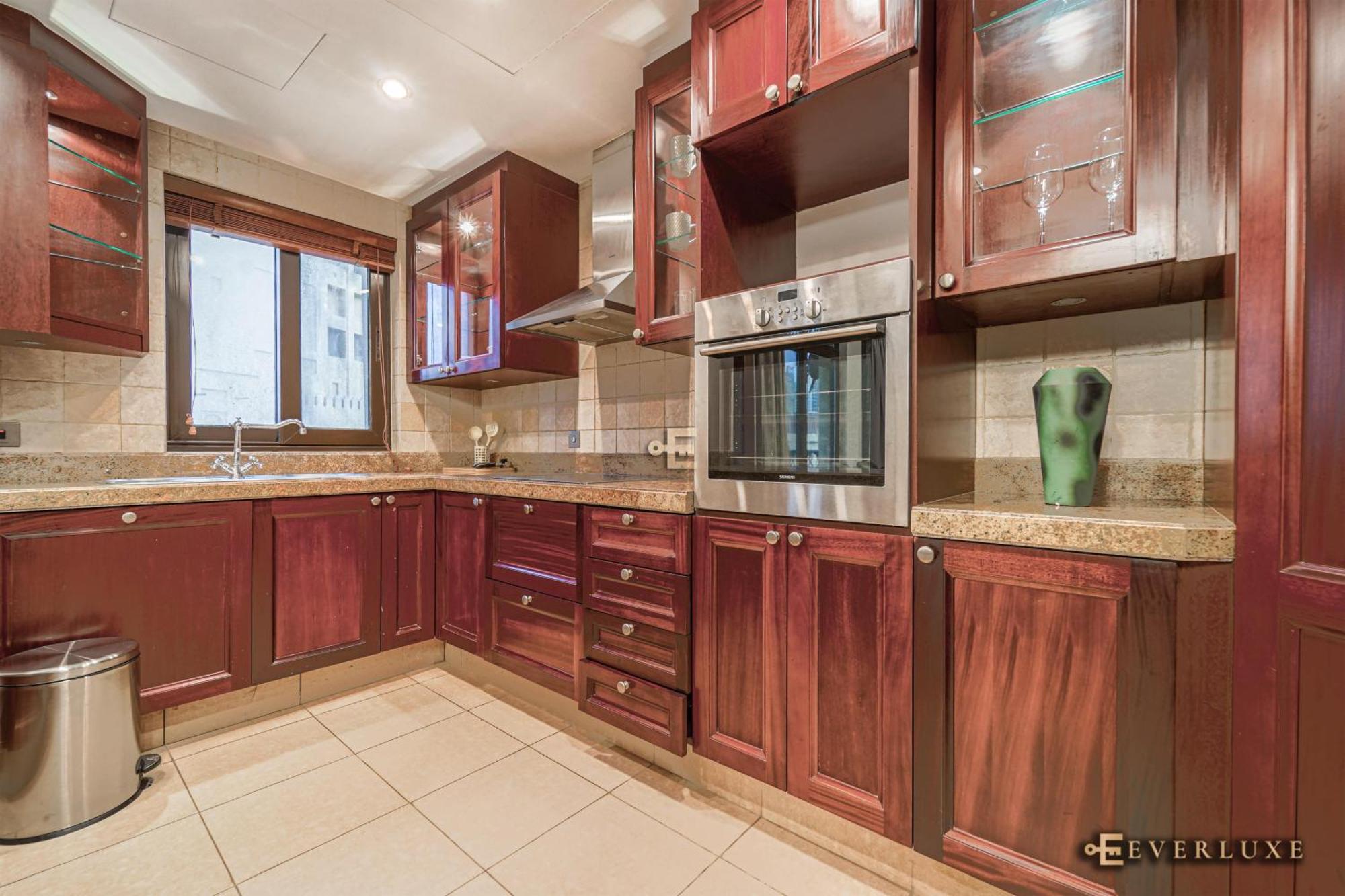 Beautiful 1 Bedroom In Oldtown * Dubai