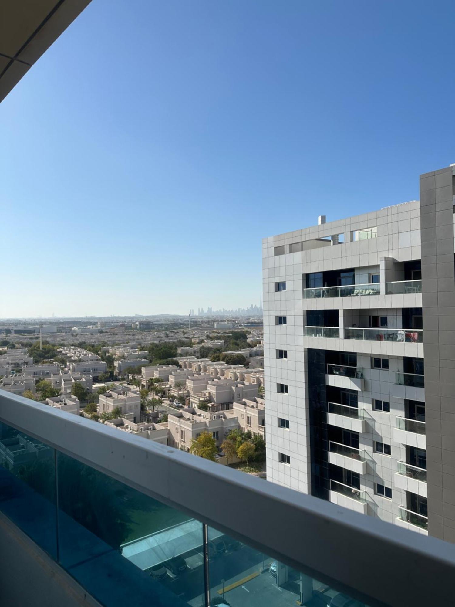 Homestay Private With Balcony Fully Furnished In Silicon Oasis *