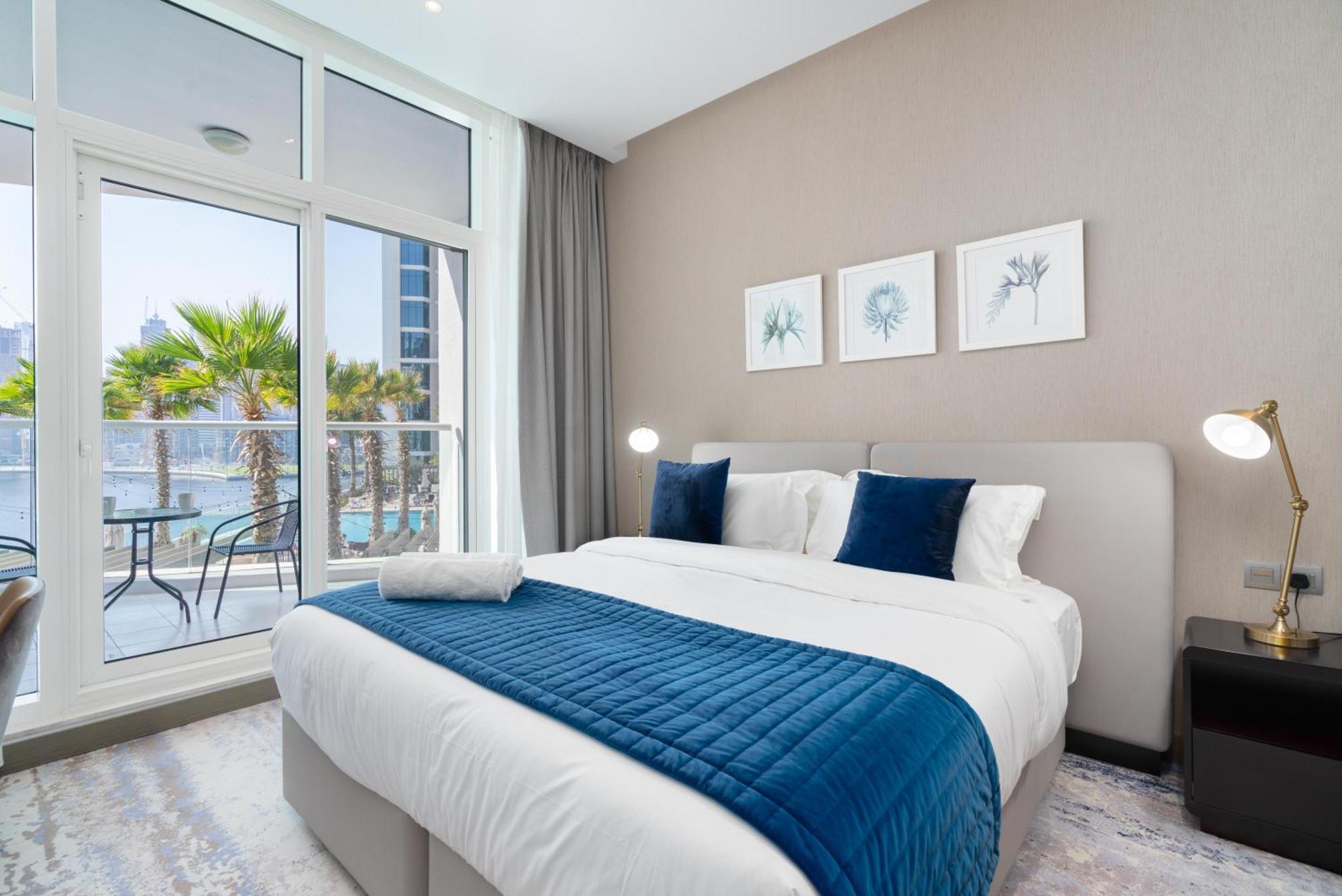 Apartment Mystic - Damac Maison Prive Tower A Dubai