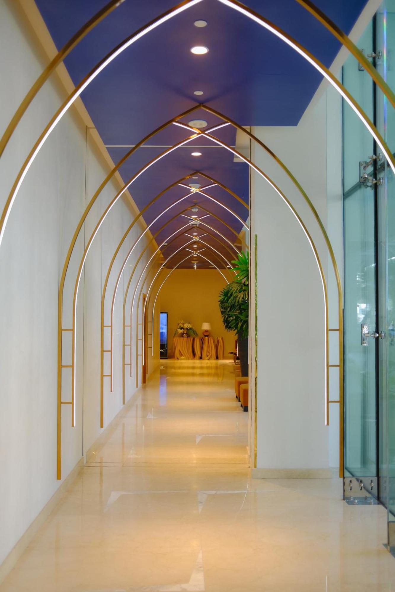 Luxury Prive Dubai