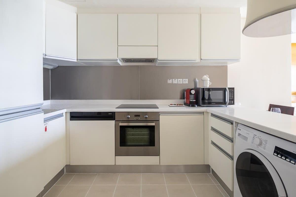 Apartment Frank Porter - Emaar Residences Fashion Avenue Dubai