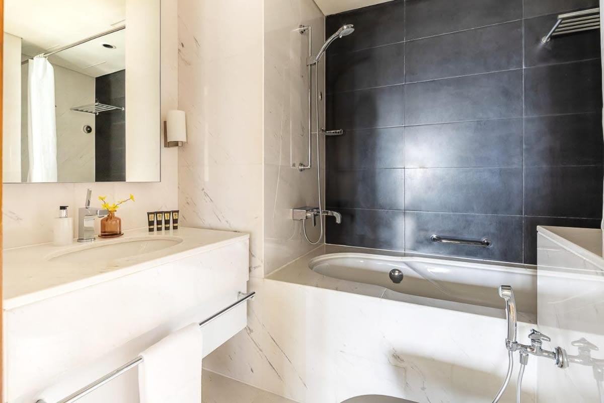 Apartment Frank Porter - Emaar Residences Fashion Avenue Dubai