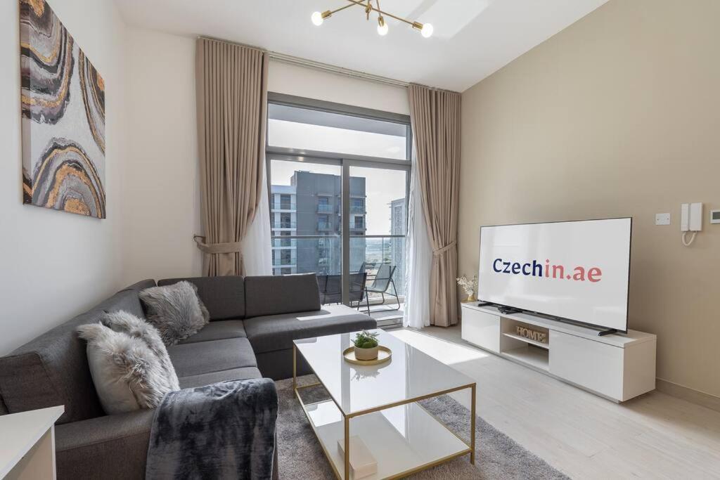 Apartment New Listing * Brand New Building * Czechin *
