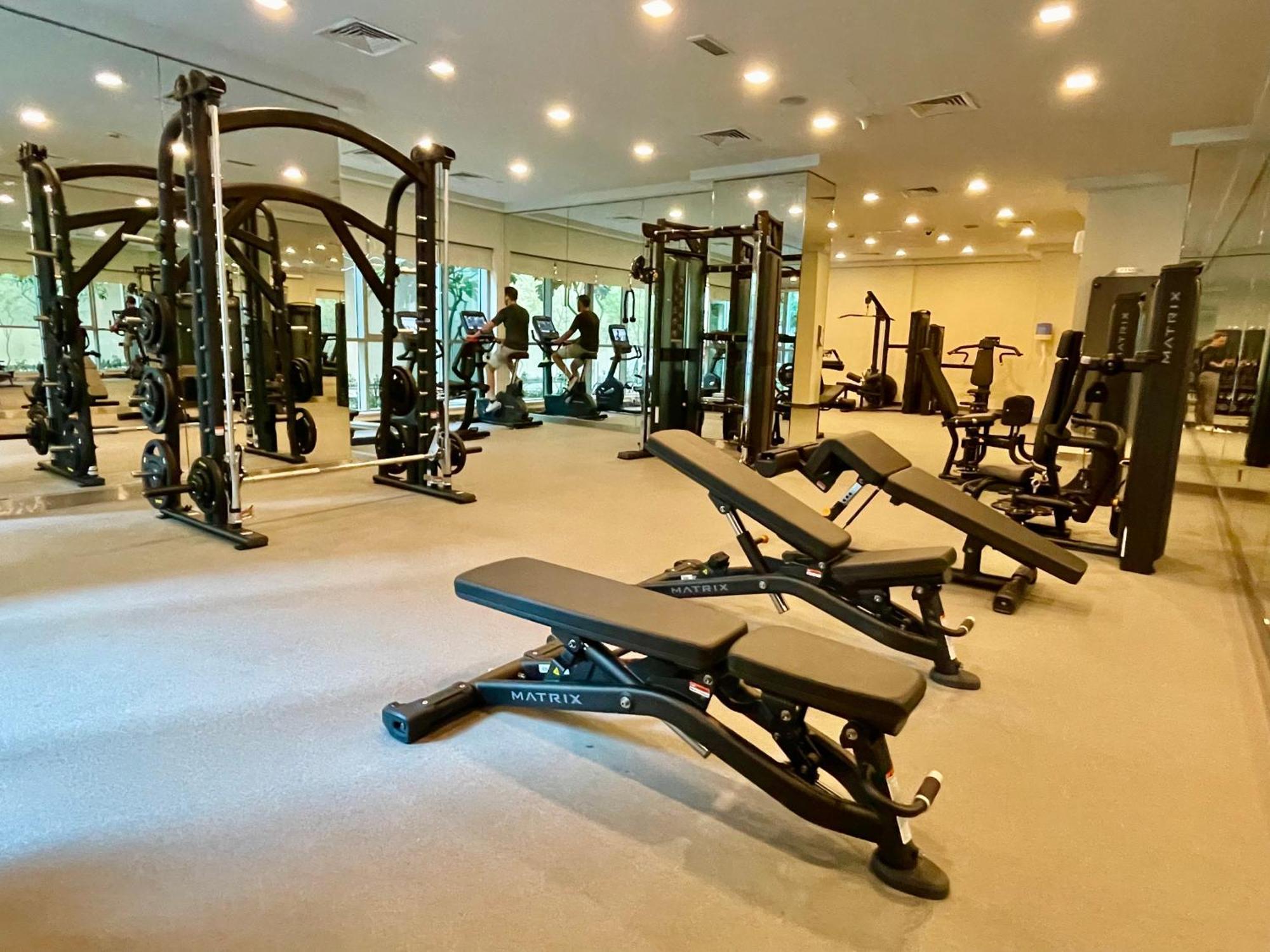 Cosy & Spacious 2 Bedroom L Magical Boulevard View L By Burj & Mall I Pool I Gym I Family Friendly Apartment *
