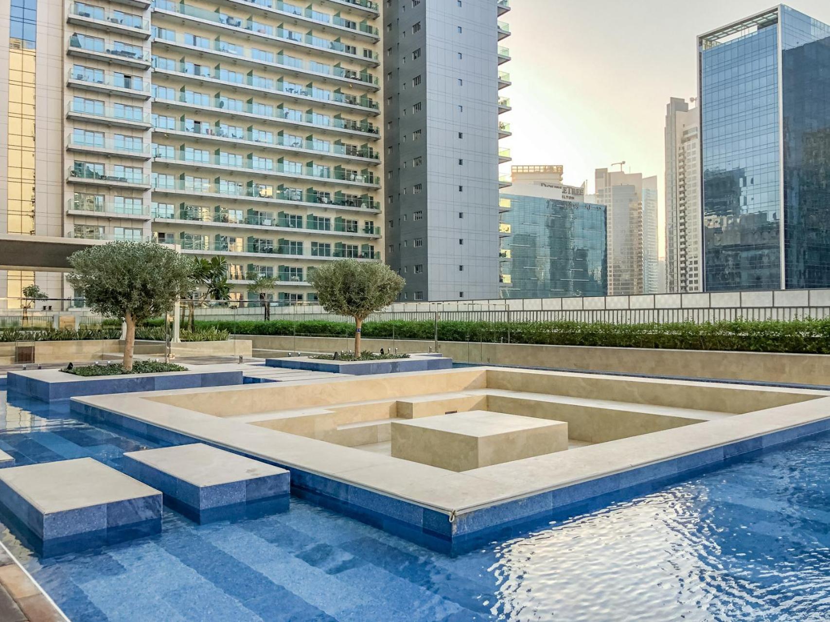 Deluxeliving At Vera Tower - Full Burj Khalifa View - Brand New Luxury Dubai