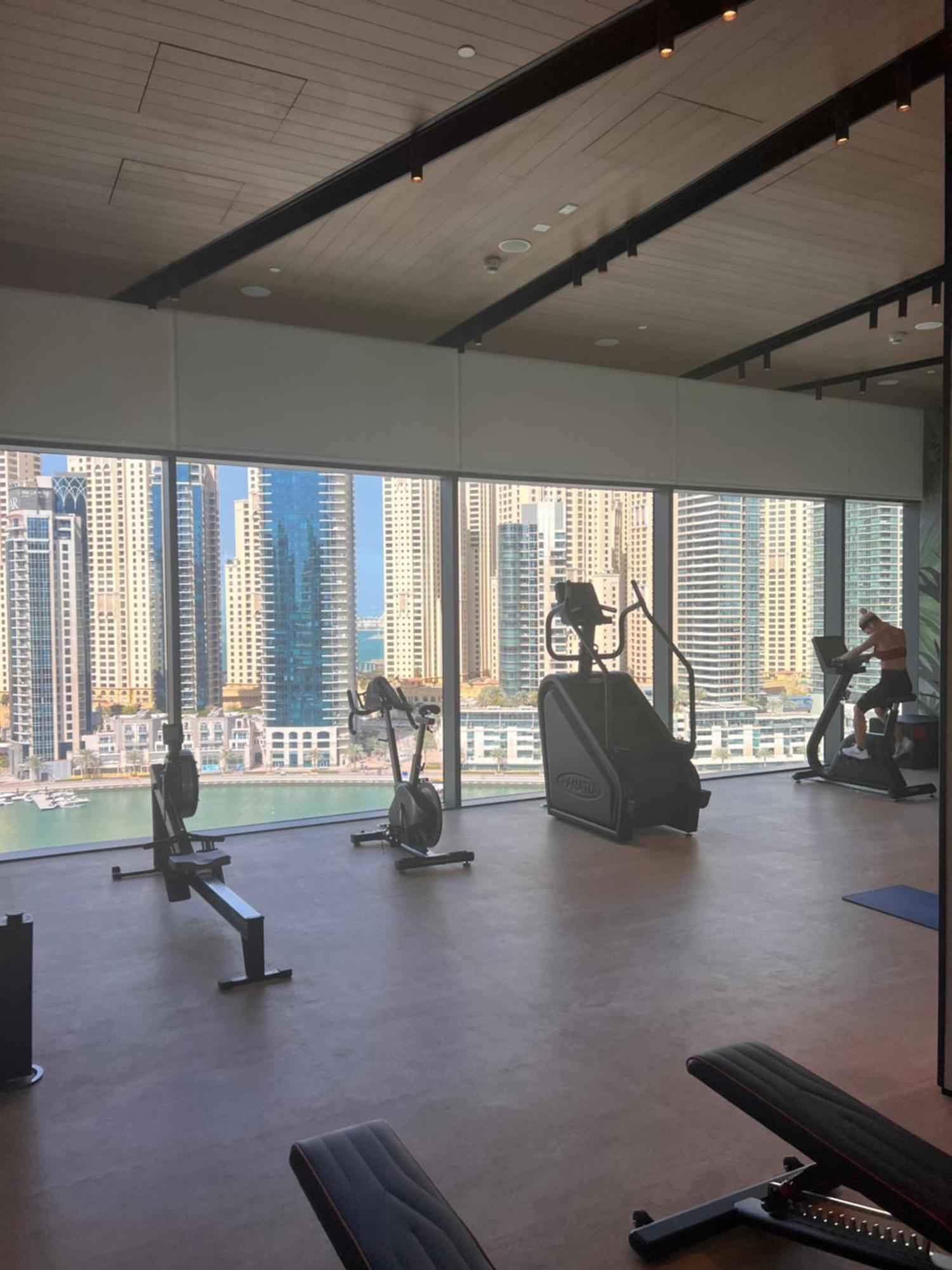 Luxe Nautical Style 2 Bd In Vida Yacht Club * Dubai
