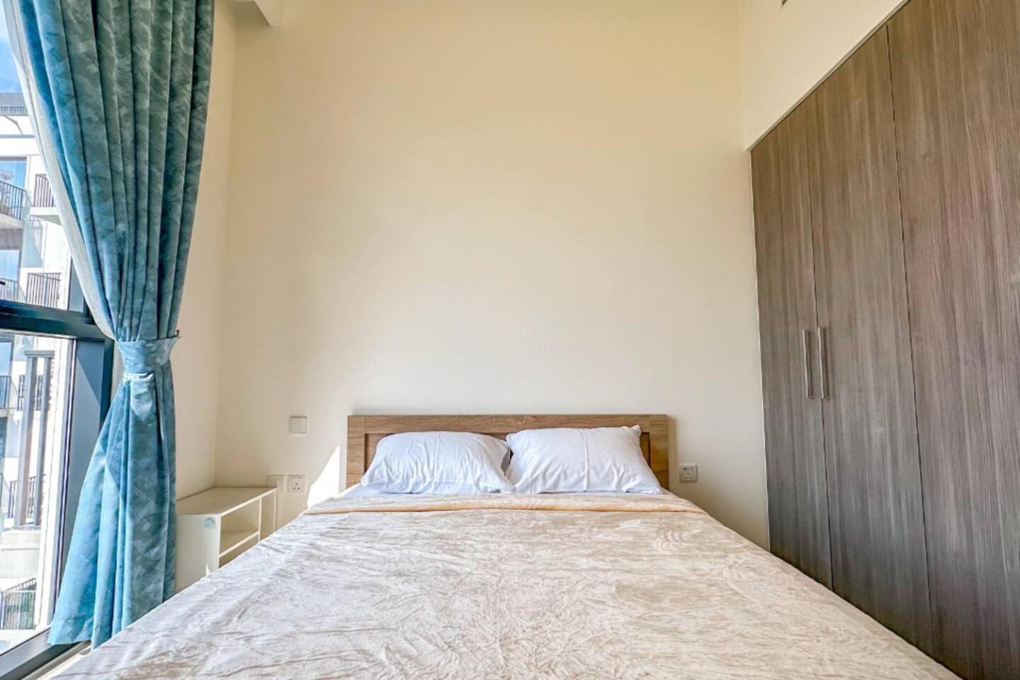 Luxury 2br In Hills With Full Park View * Dubai