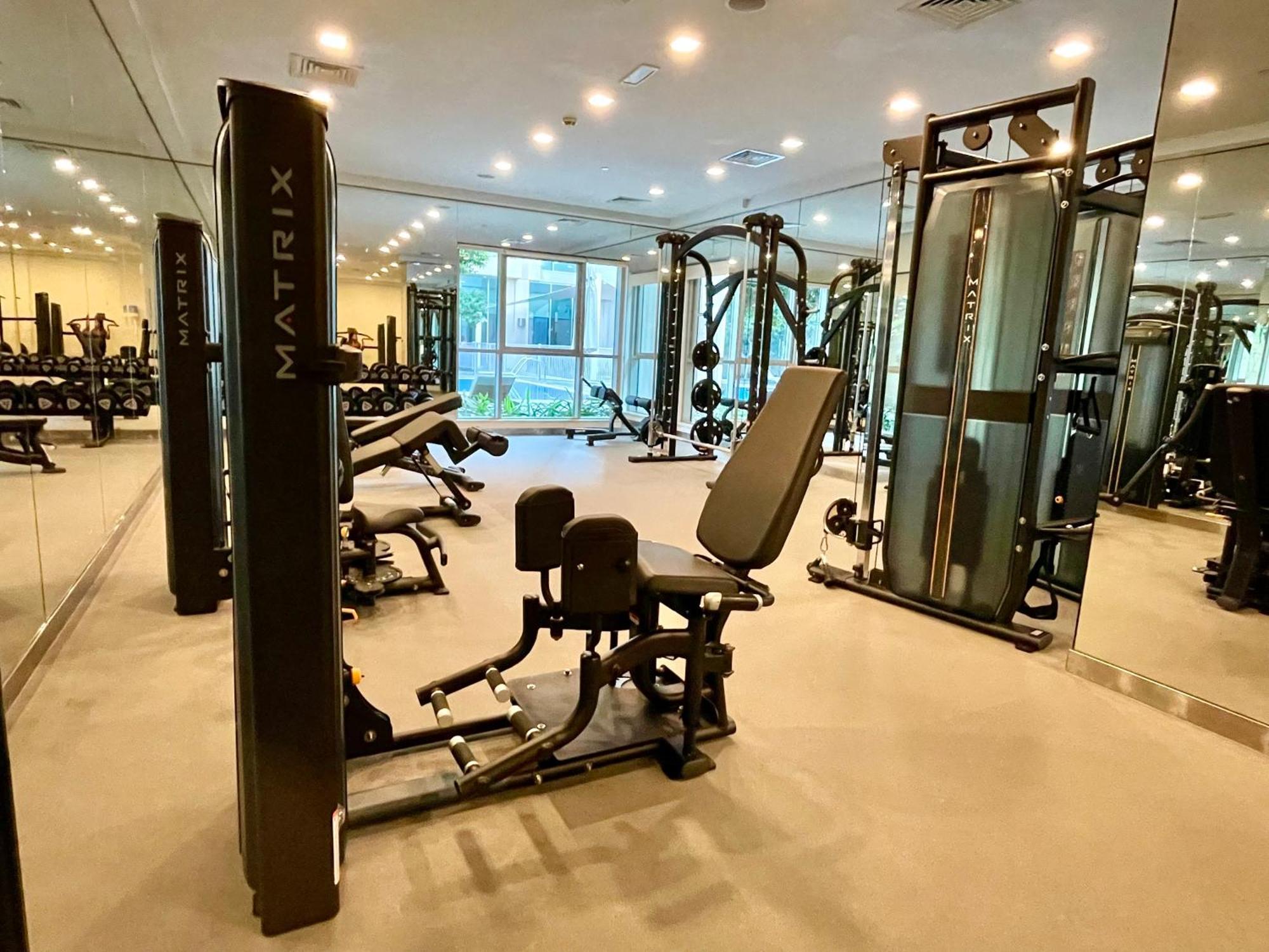 Cosy & Spacious 2 Bedroom L Magical Boulevard View L By Burj & Mall I Pool I Gym I Family Friendly Apartment *