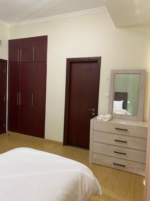 Elite Luxury - Spacious 2br Apt 1517 Sqft In Marina Both Bedroom Ensuite Walking To Metro Restaurants Beach Mall Marina Walk Apartment *