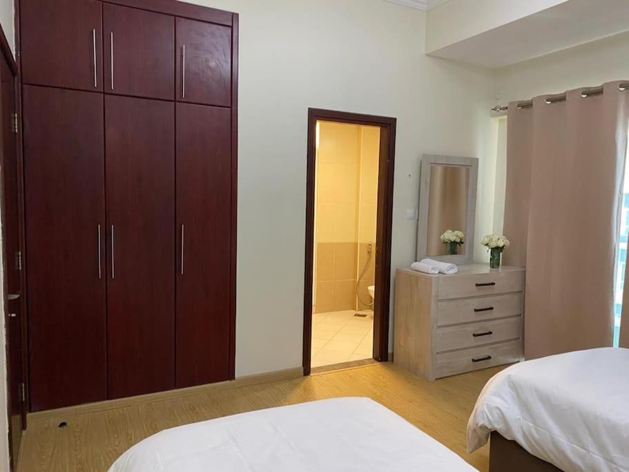 Elite Luxury - Spacious 2br Apt 1517 Sqft In Marina Both Bedroom Ensuite Walking To Metro Restaurants Beach Mall Marina Walk Apartment *