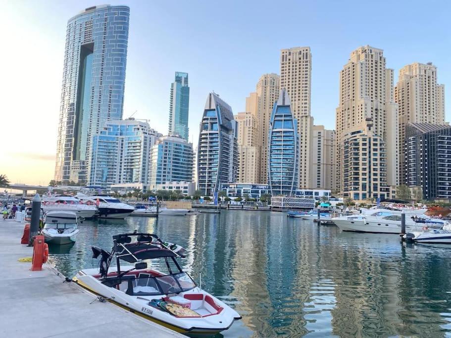 Elite Luxury - Spacious 2br Apt 1517 Sqft In Marina Both Bedroom Ensuite Walking To Metro Restaurants Beach Mall Marina Walk Apartment Dubai