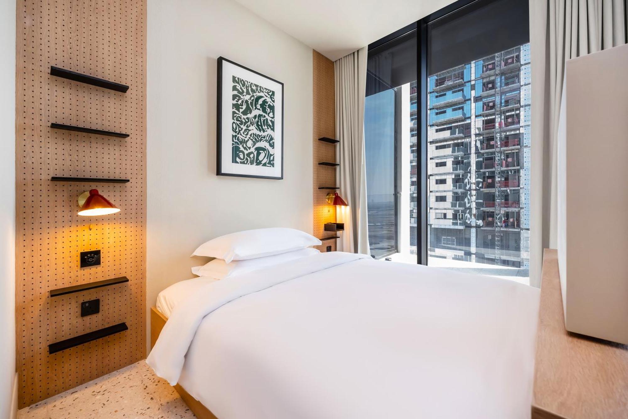 Fam Living - Upside Living - Wfh Friendly-business Bay *