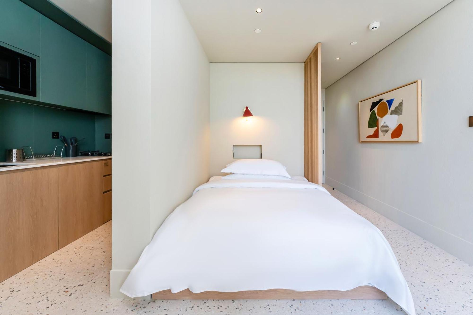 Fam Living - Upside Living - Wfh Friendly-business Bay