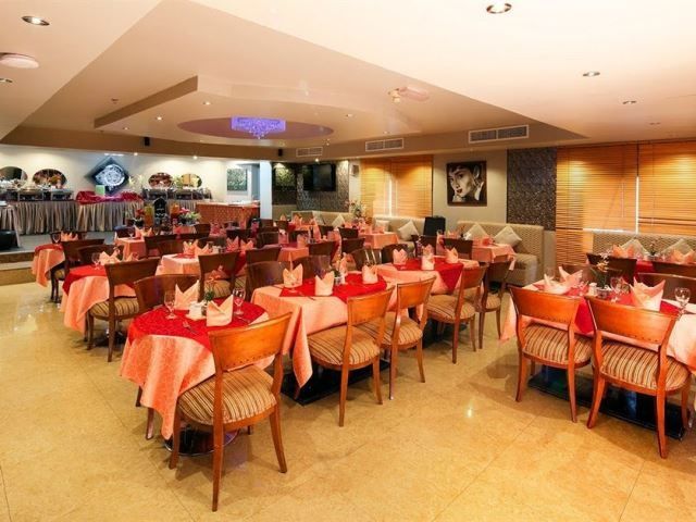 Versailles By Vieras Hotel Dubai