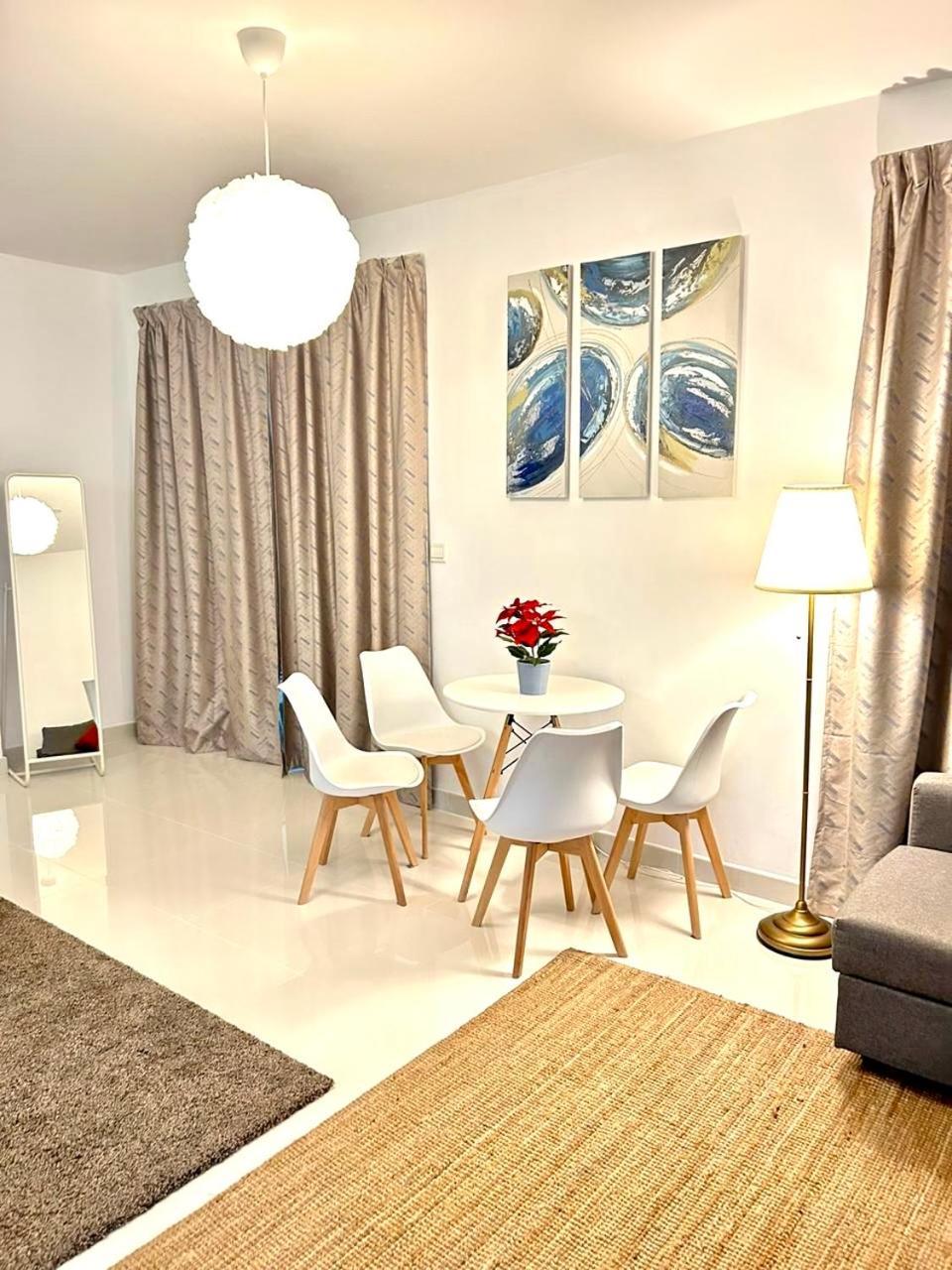 Apartment Seaside Spacious With Vibrant Vibes In Jbr By Sweet Homes *