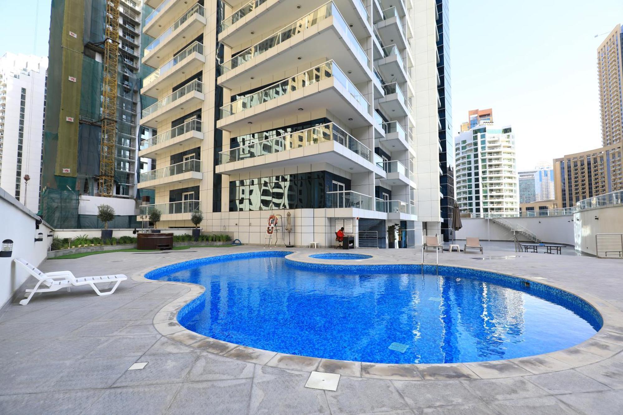 Apartment Elegant King Bed Brand New 1 Bhk Marina Bay