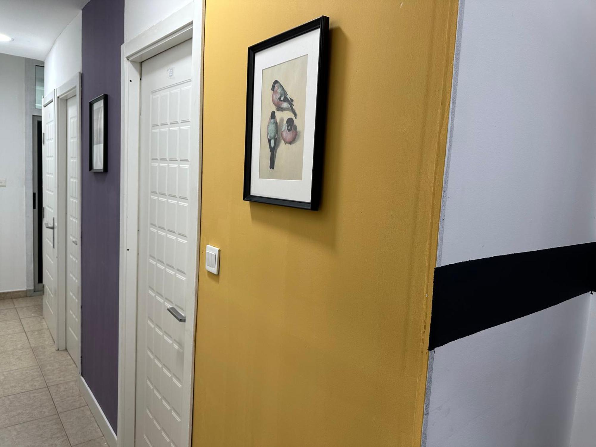 Homestay Calm Partition Near Mashreq Metro