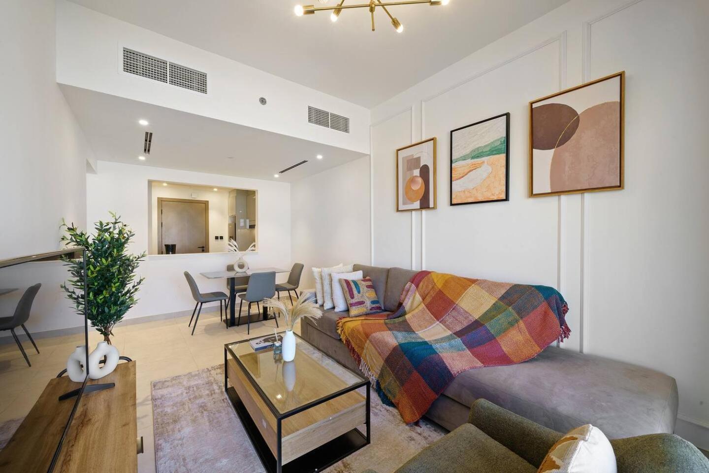 Apartment Stunning 3 Bedroom In Binghatti Creek *