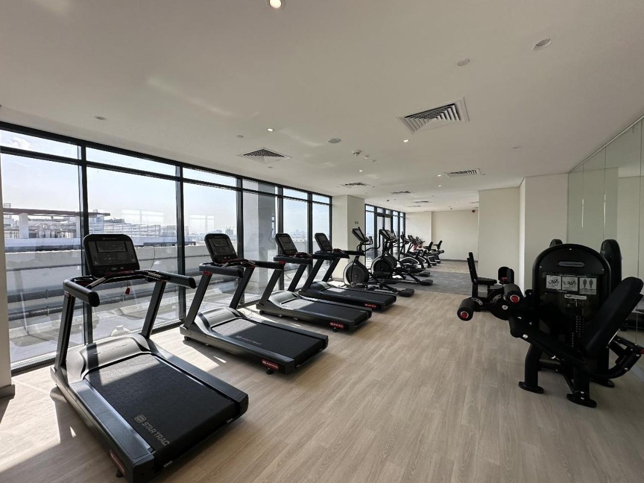 Apartment Easygo - Azizi Riviera 15 Community View Dubai
