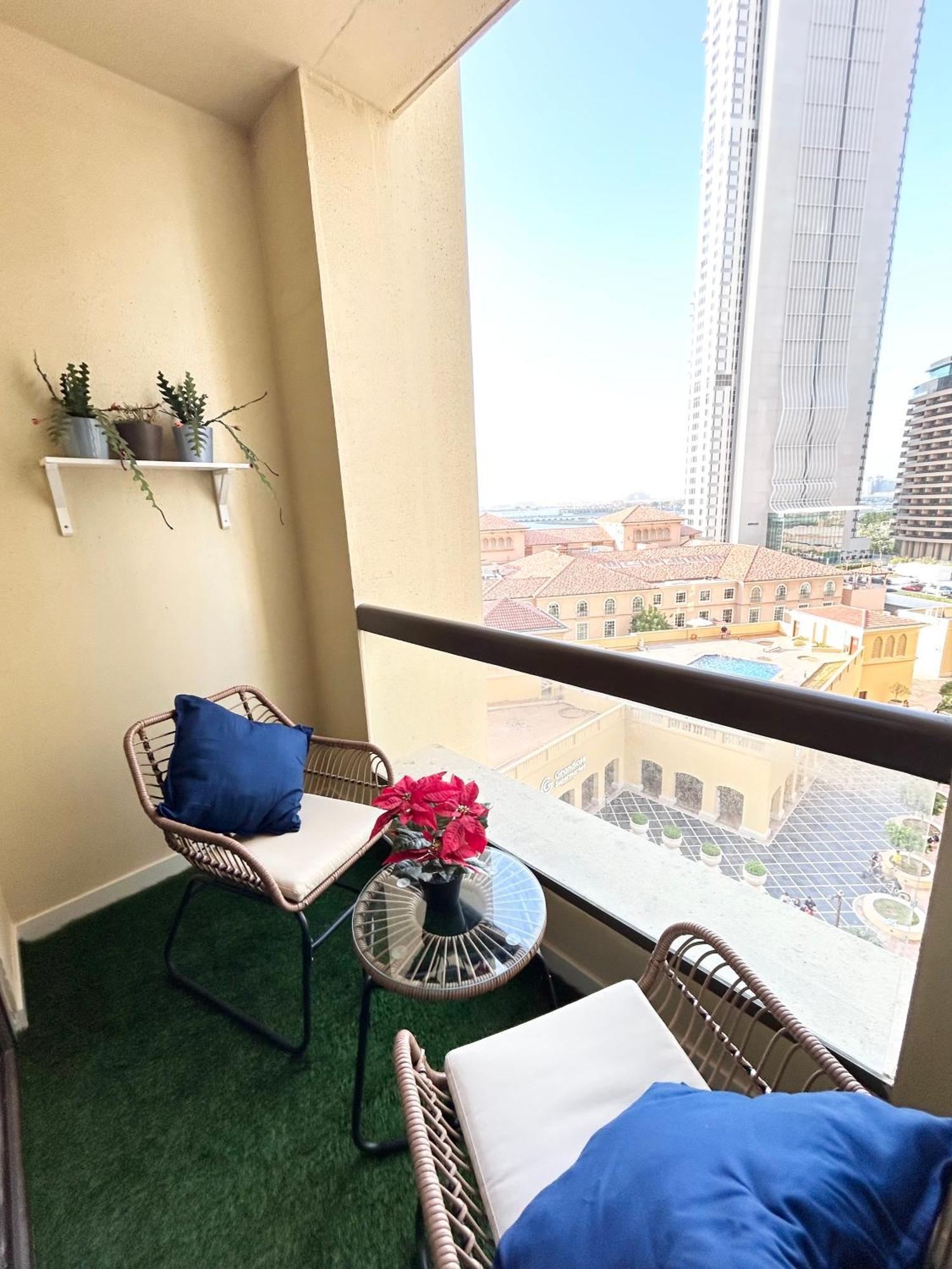 Apartment Seaside Spacious With Vibrant Vibes In Jbr By Sweet Homes Dubai