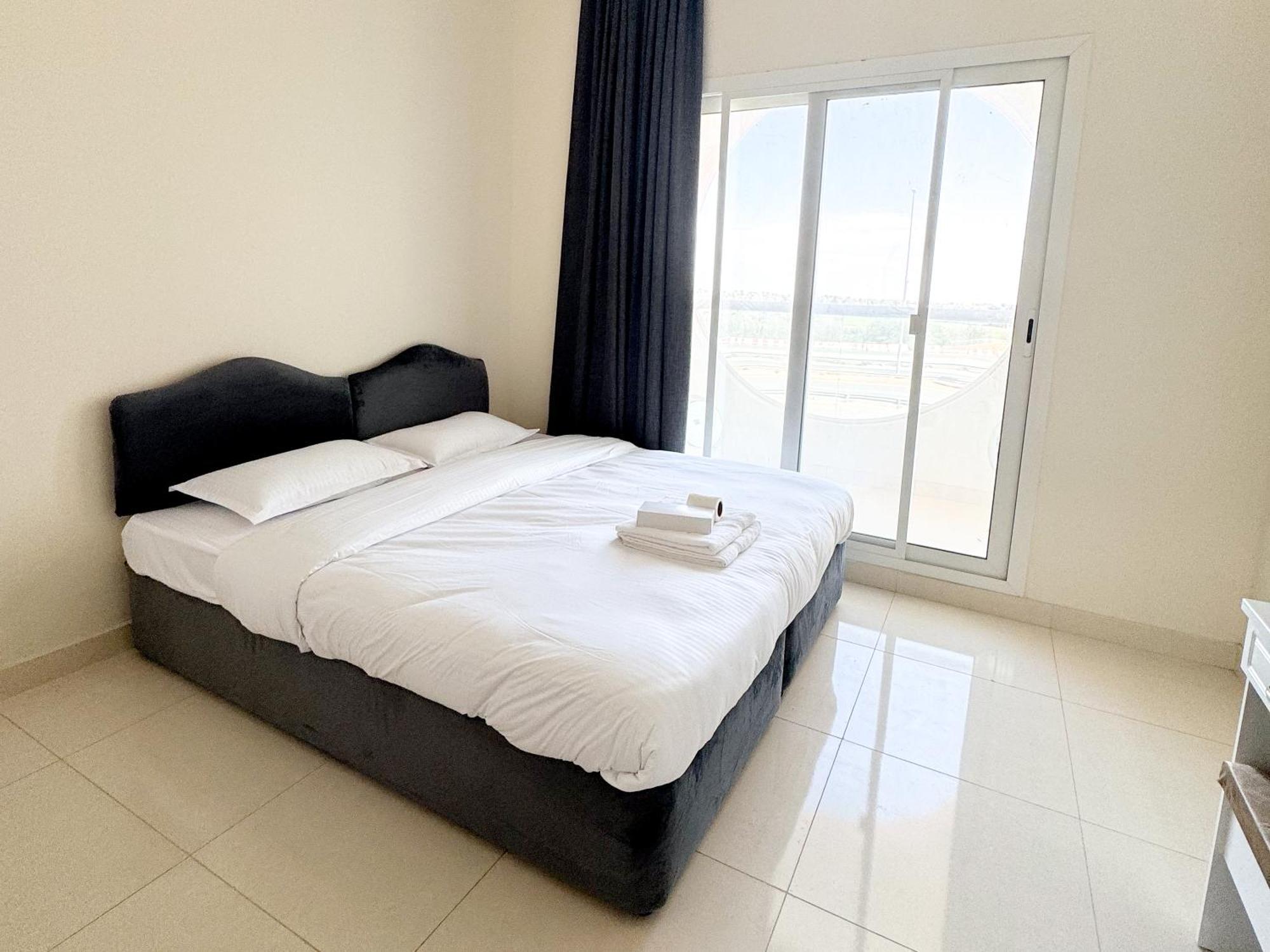 Lehbab Star - Homestay Dubai