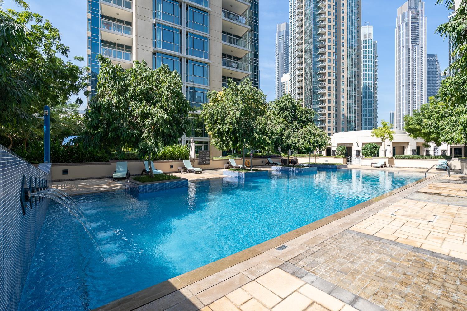 Astonishing 2 Bedroom Full Burj Khalifa View Dubai