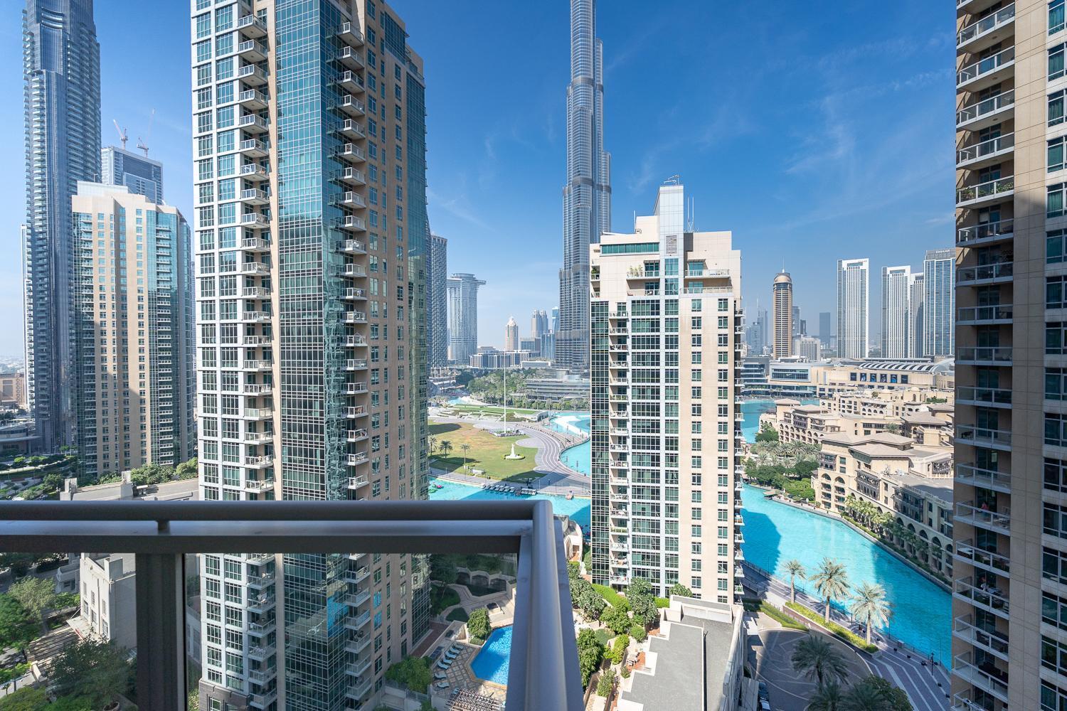 Apartment Astonishing 2 Bedroom Full Burj Khalifa View