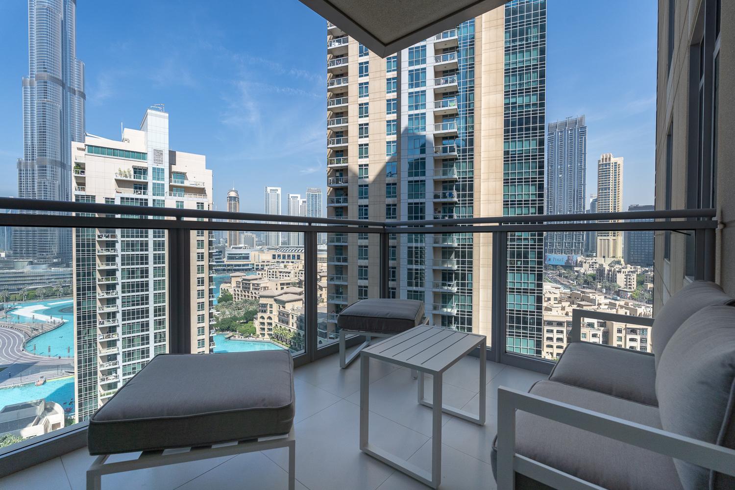 Astonishing 2 Bedroom Full Burj Khalifa View Apartment Dubai