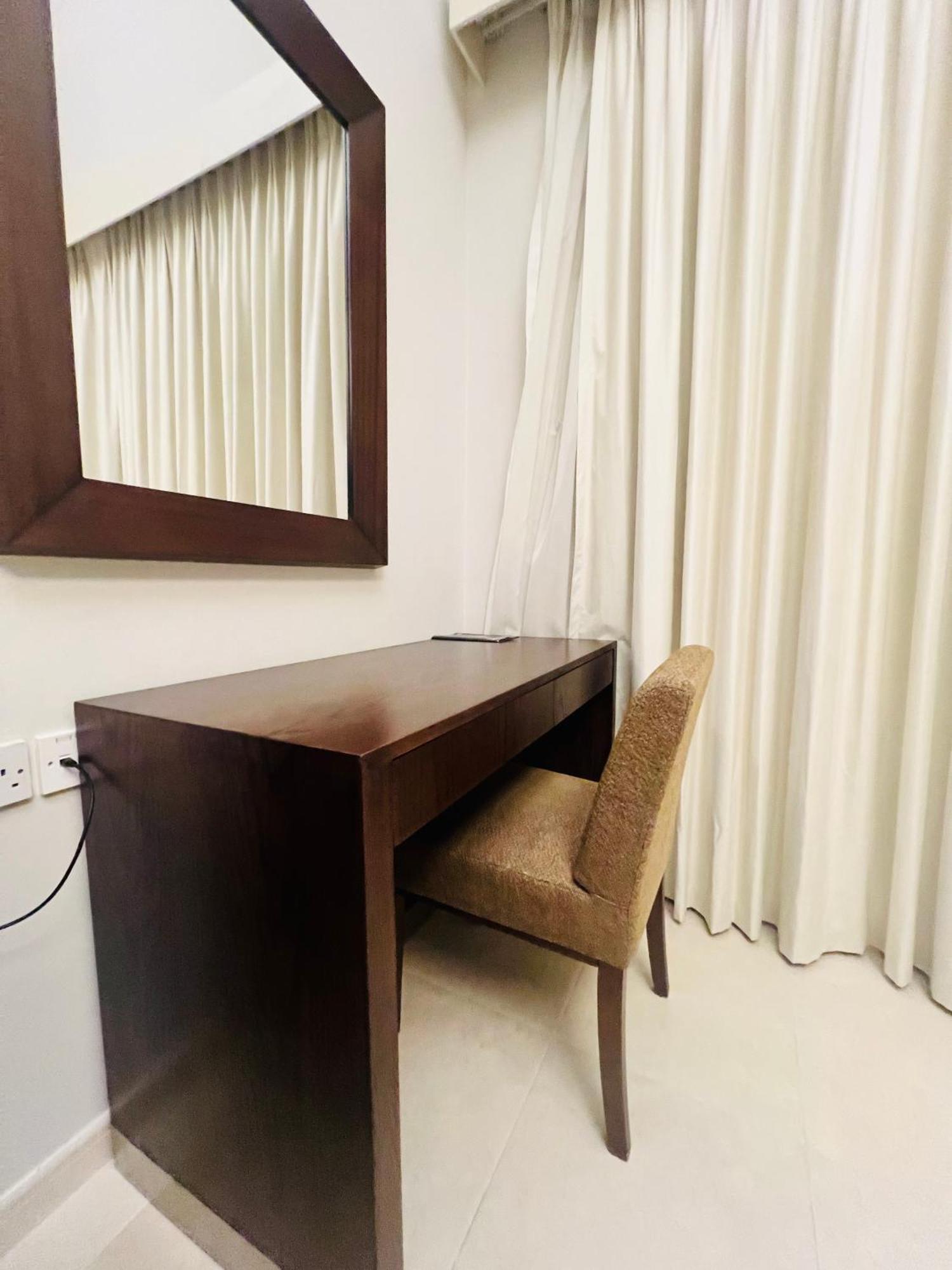 Alraef Luxury * Dubai