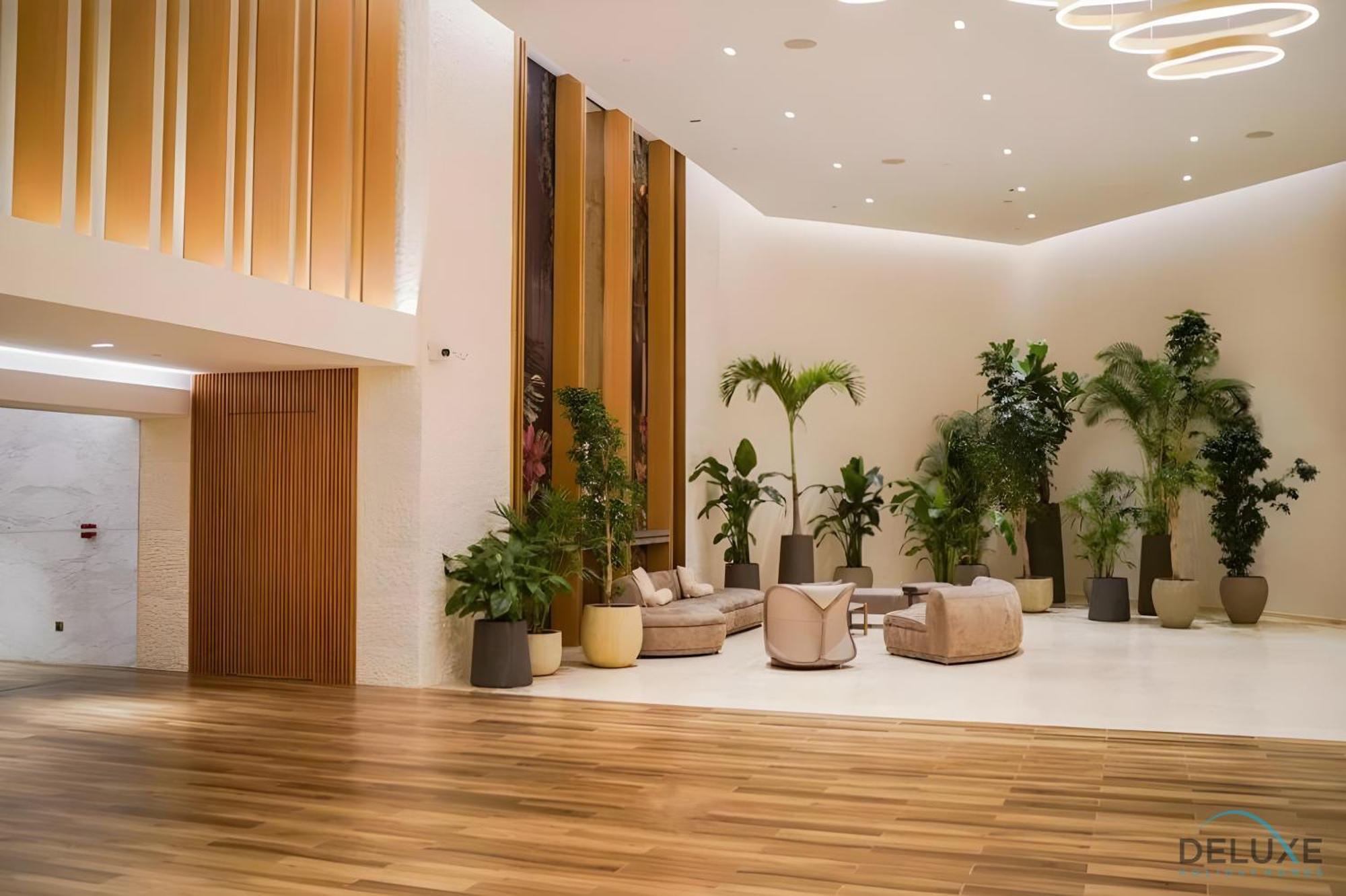 Special Offer Stylish 1br With Scenic Views & Pool By Deluxe Homes Dubai