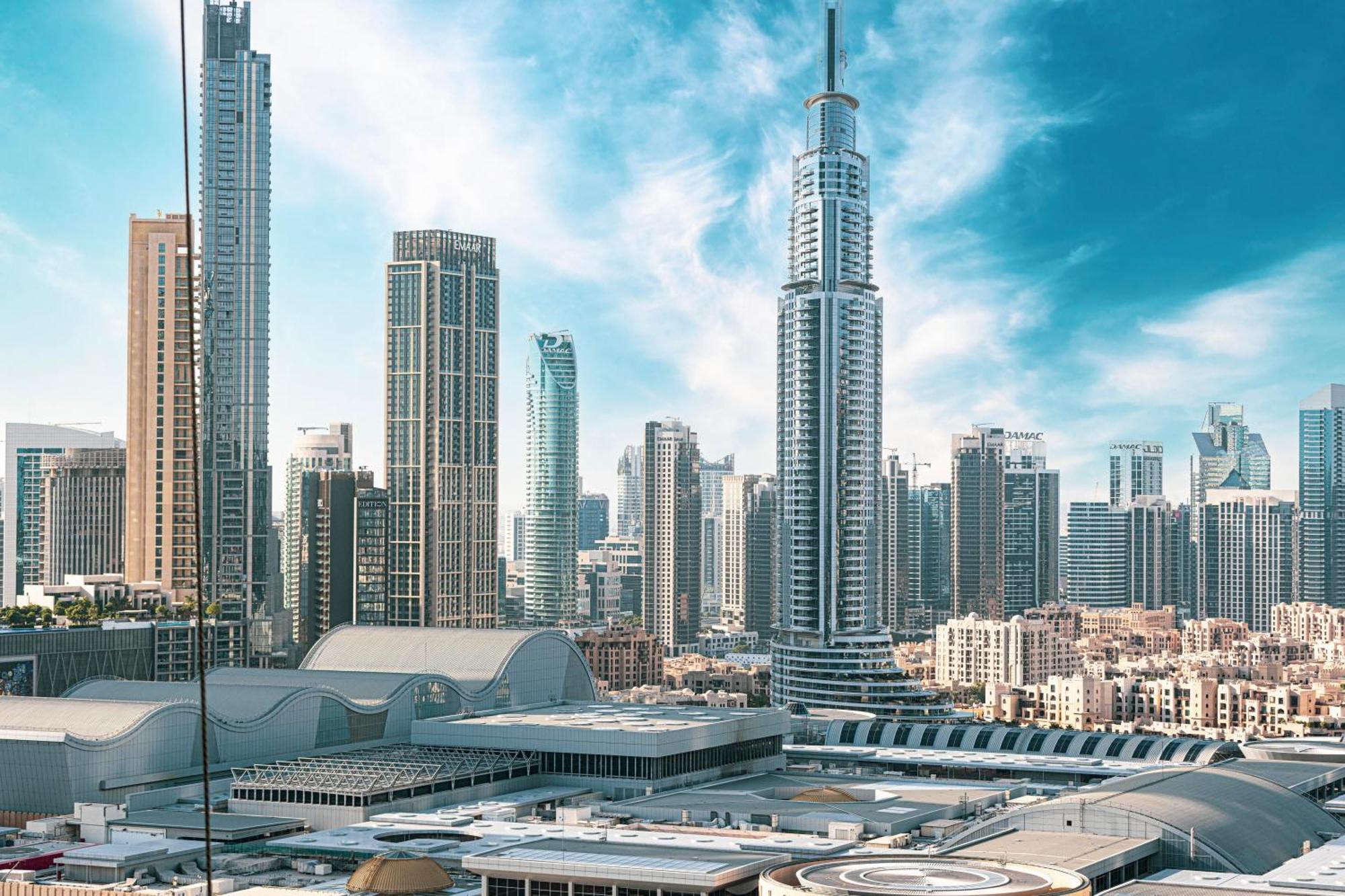 Burj Khalifa View, High Floor, Mall Access, Gym, Infinity-pool, Playground, Bbq, Family Friendly * Dubai