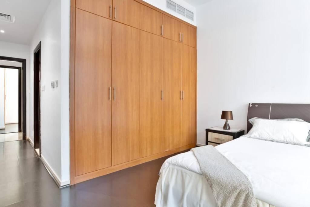 Apartment 2bedroom/3bath, Daily Maid, 1 Min To Dmcc Metro