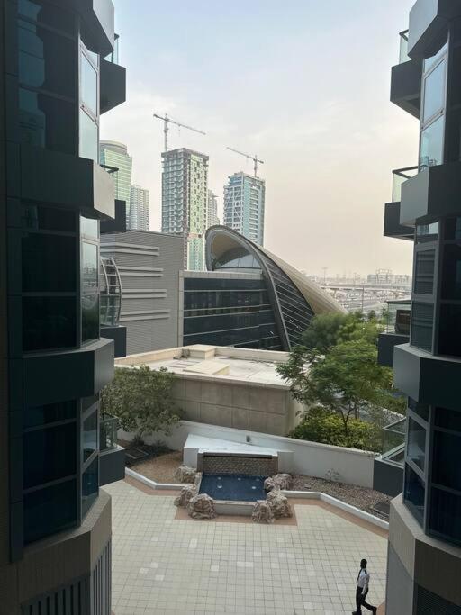 2bedroom/3bath, Daily Maid, 1 Min To Dmcc Metro Apartment Dubai
