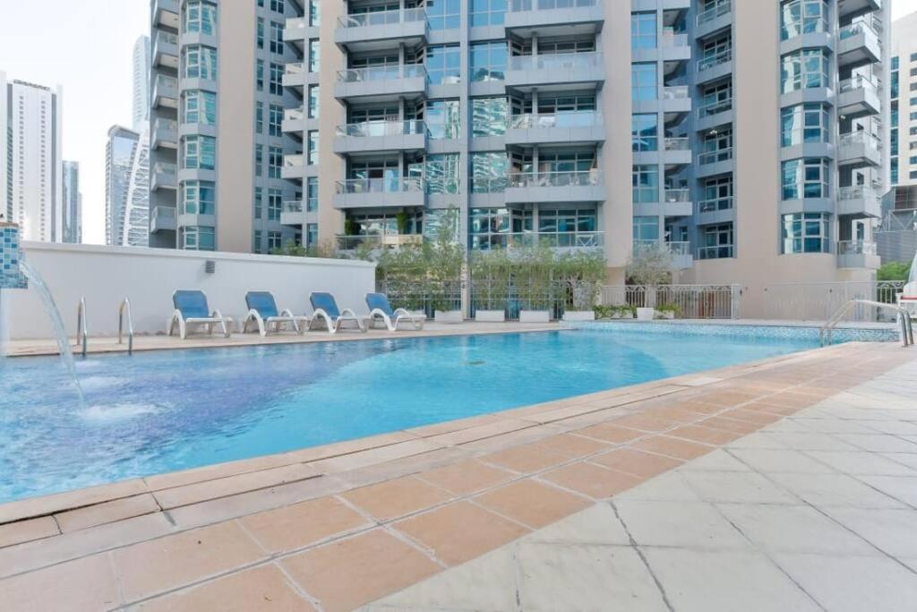 2bedroom/3bath, Daily Maid, 1 Min To Dmcc Metro * Dubai