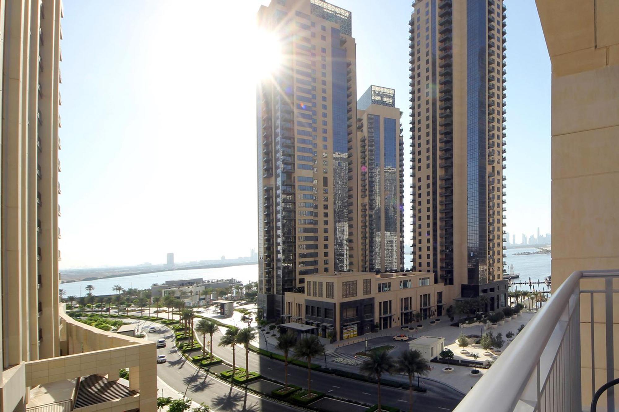 Elegant Waterfront 1bhk In Creek Harbour Apartment