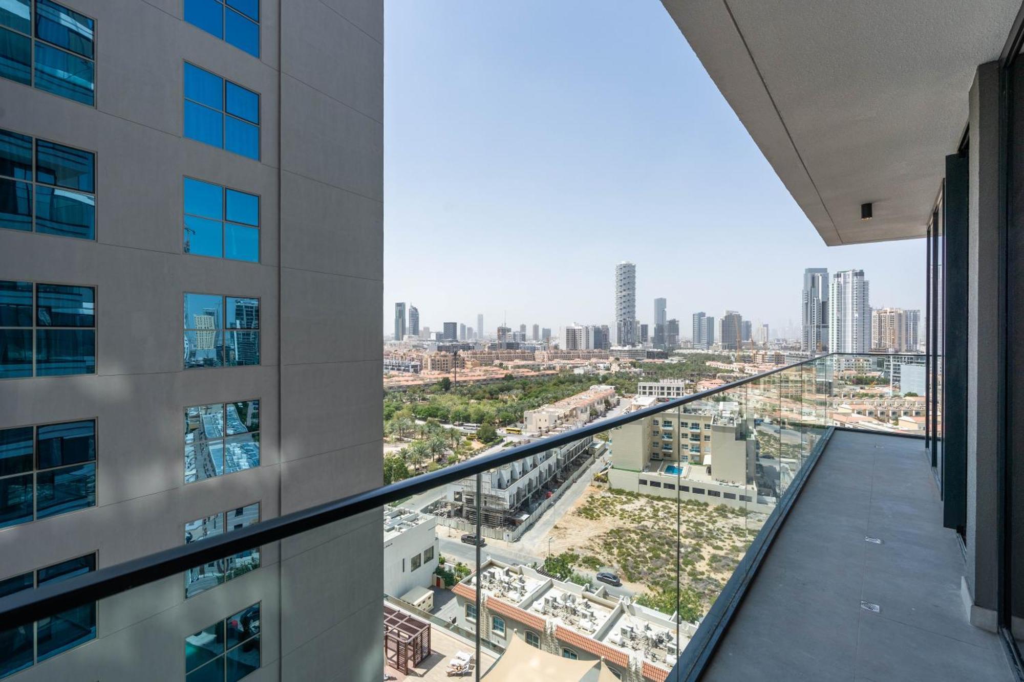 Chic & Modern Retreat In The Heart Of Jvc / Designer Choice / Sunset Views / Large Corner Balcony / New Building / 4 People Apartment Dubai