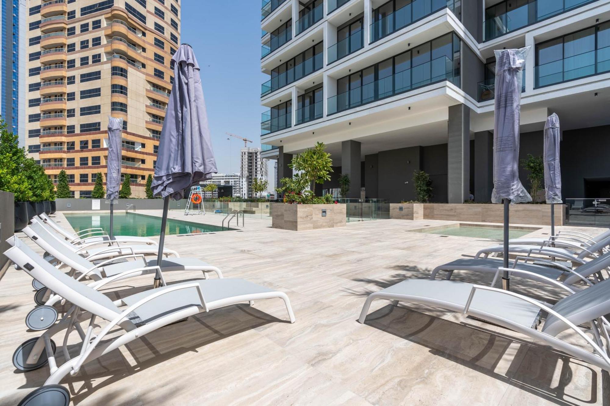 Chic & Modern Retreat In The Heart Of Jvc / Designer Choice / Sunset Views / Large Corner Balcony / New Building / 4 People Apartment Dubai