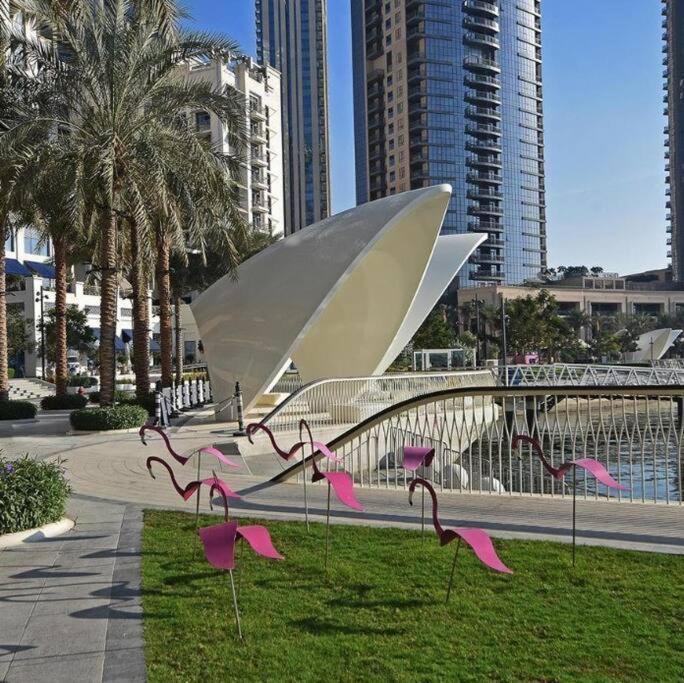 Stunning 1br At Harbour Views Creek Apartment Dubai