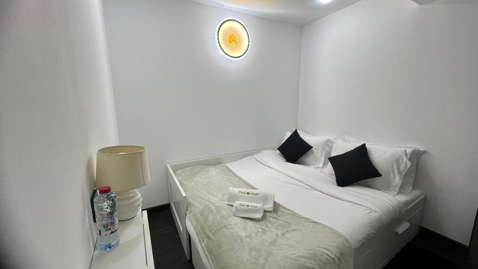 In The Luxury Marina Crown Tower Walk To Barasti *