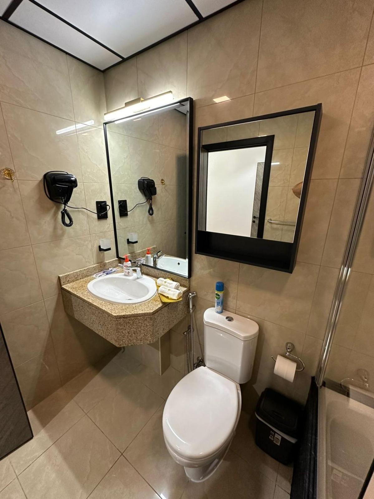 Apartment In The Luxury Marina Crown Tower Walk To Barasti Dubai