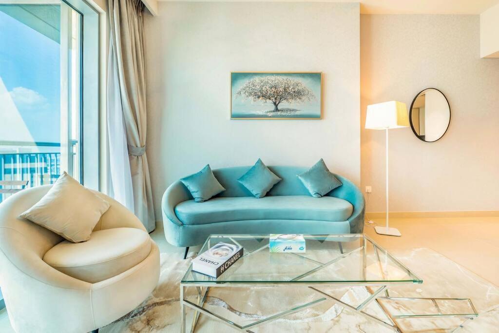 Stunning 1br At Harbour Views Creek Apartment Dubai