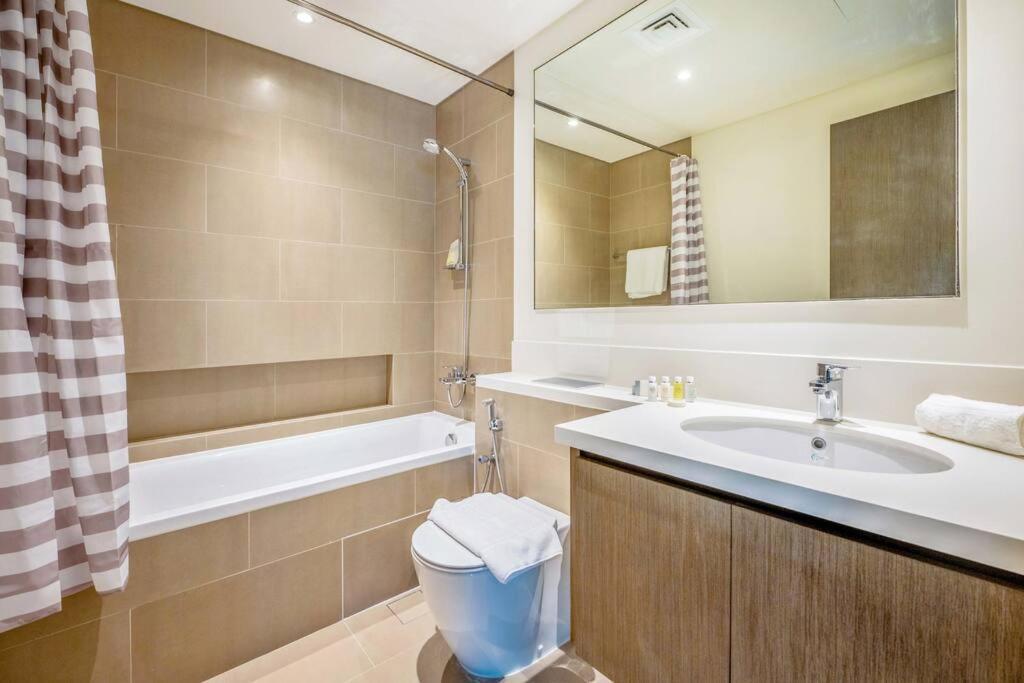 Stunning 1br At Harbour Views Creek *