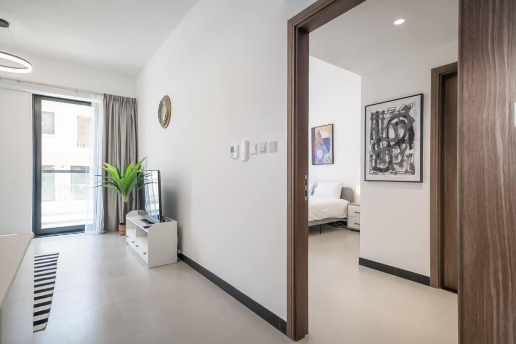 Modern 1 Bedroom In Aria Apartment *