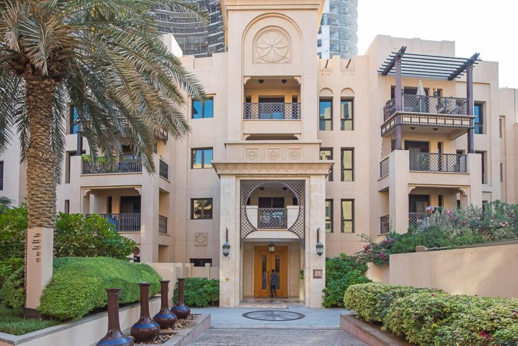 Apartment First Class 2br Oldtown Complex In Downtown