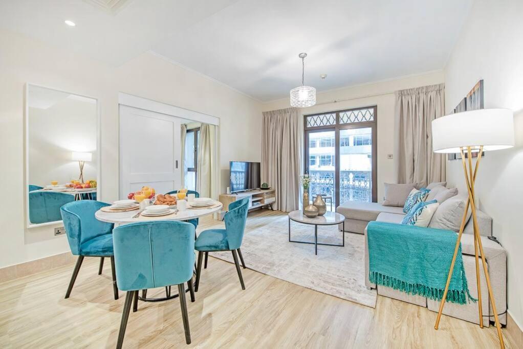 First Class 2br Oldtown Complex In Downtown Apartment Dubai