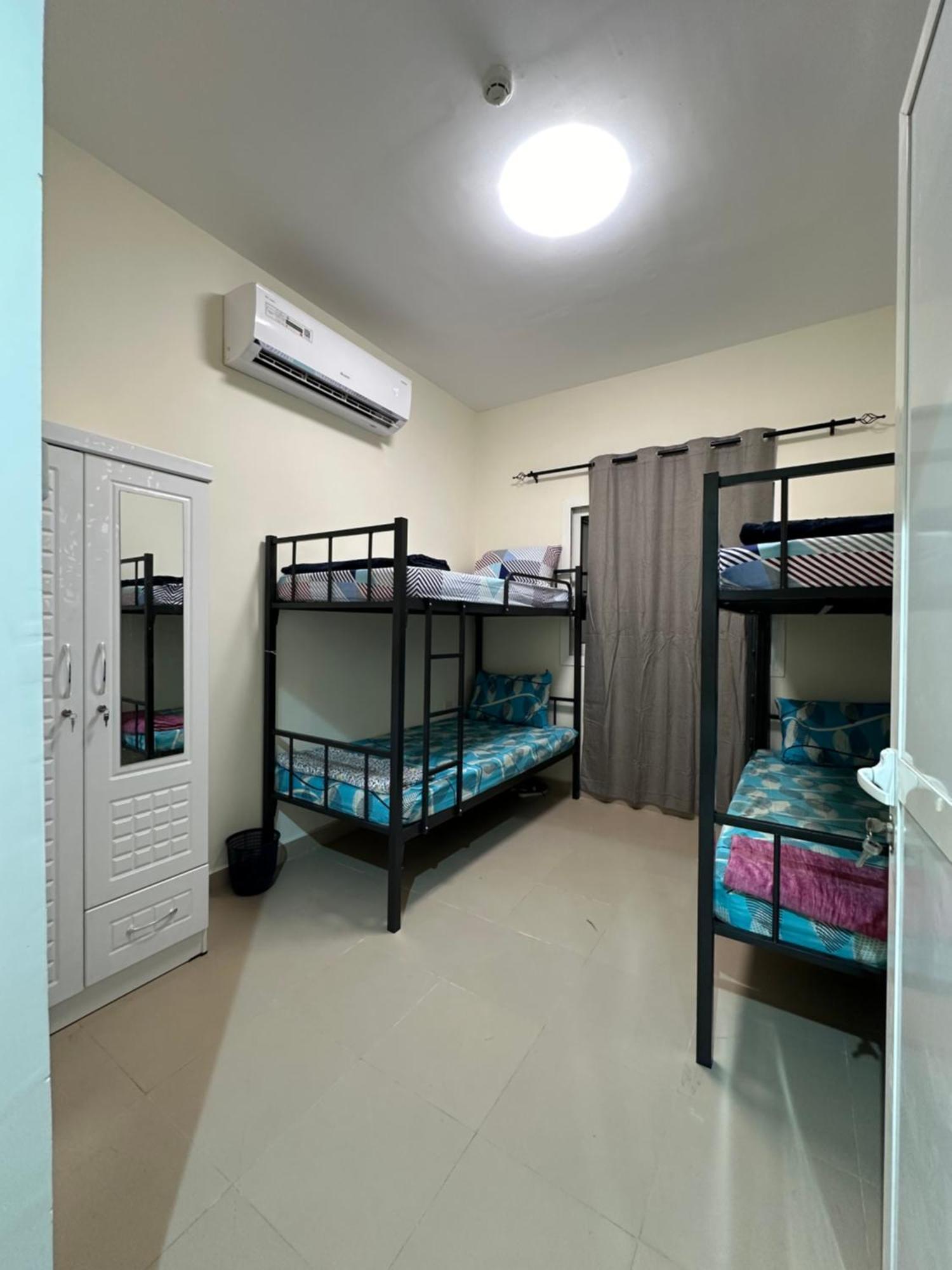 Hostel Palm 2024 *