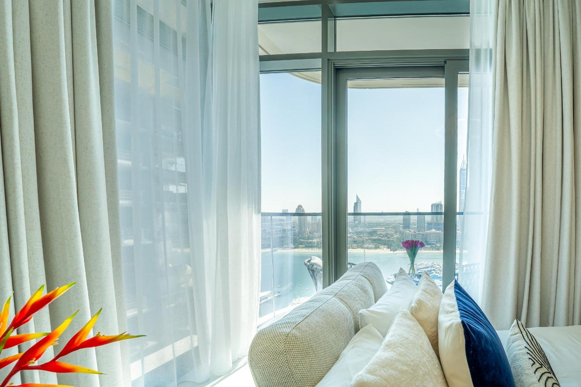 Veluxa - Luxe 2bed With Private * Dubai