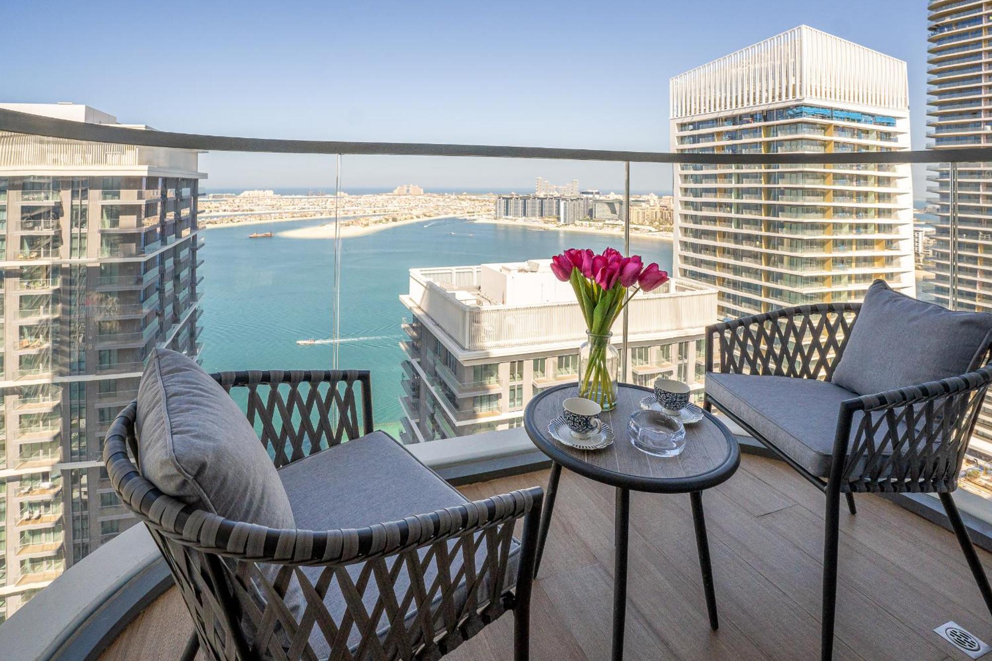 Veluxa - Luxe 2bed With Private * Dubai