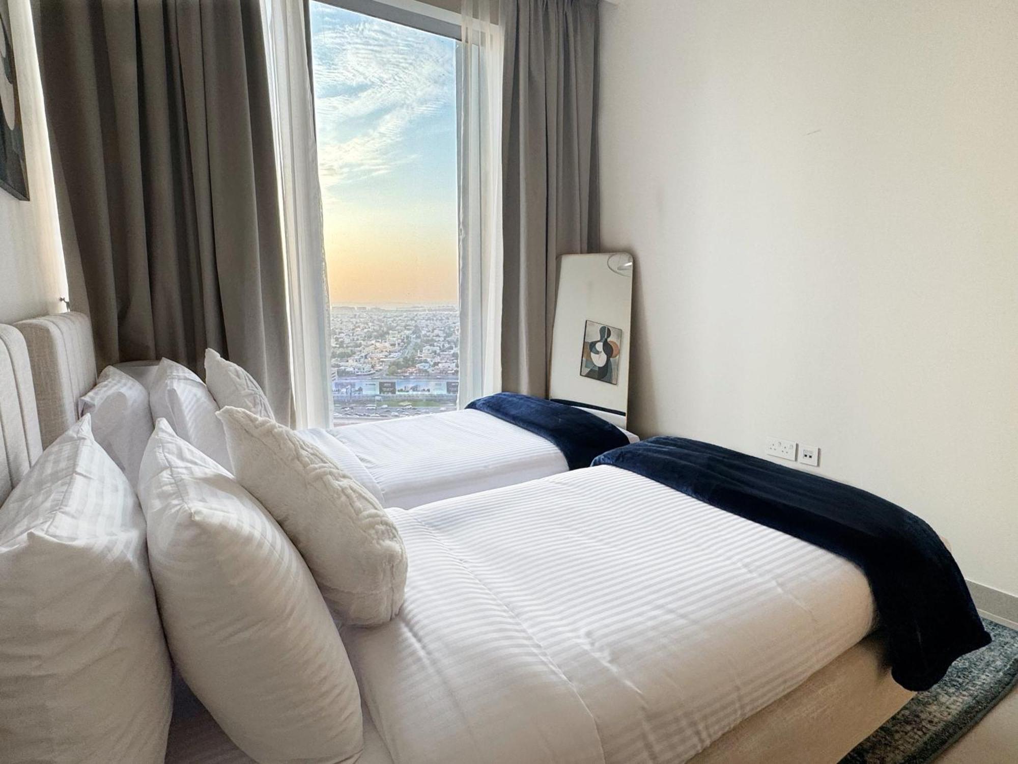 Apartment 2br With Skyline Views At Forte Near Opera Dubai