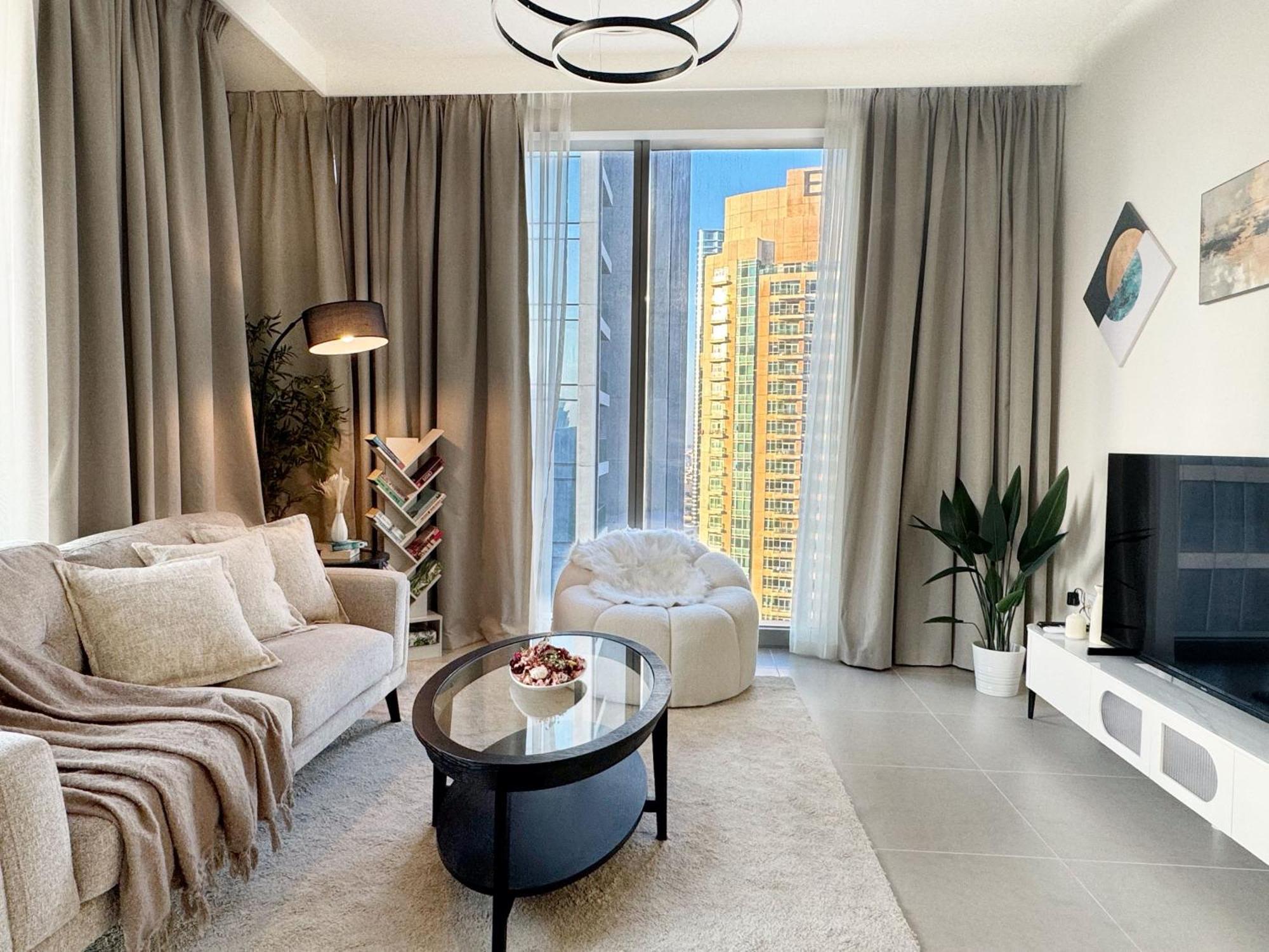 2br With Skyline Views At Forte Near Opera Apartment Dubai